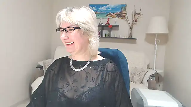 FleurMays online show from 27, 2, 2025