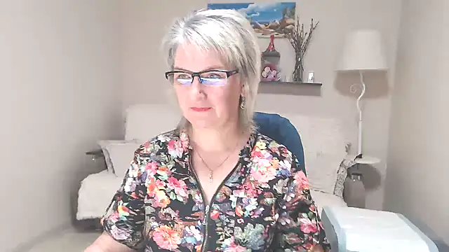 FleurMays online show from 23, 6, 2026