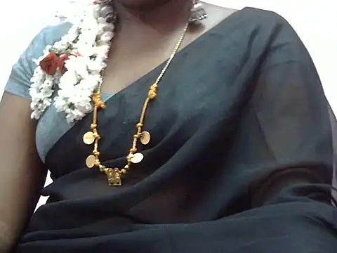 Hot akshara online show from 8, 2, 2026