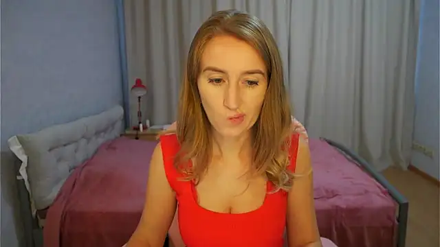 Sophiloren online show from 13, 6, 2026