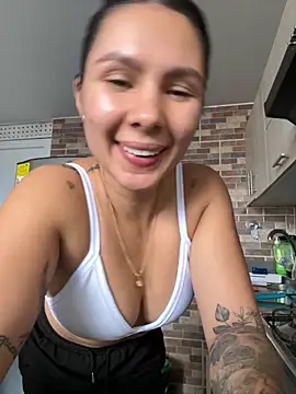 SofiaG  online show from 8, 11, 2025