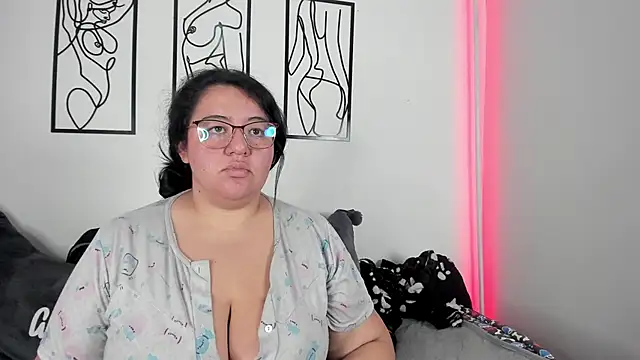Snapshot of RubyPirsso18 chatting on 25, 1, 2025 RubyPirsso18 online show from 25, 1, 2025