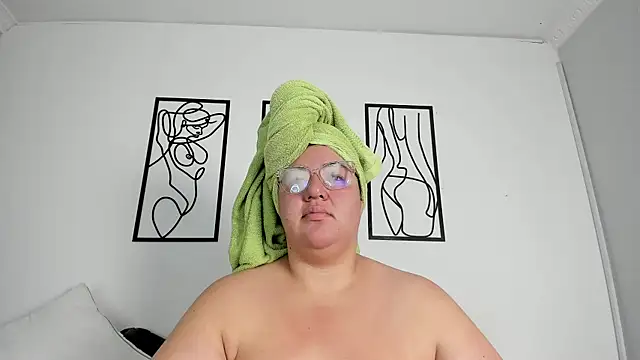 RubyPirsso18 online show from 1, 12, 2025