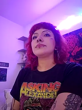 Sarah-Stoner online show from 25, 6, 2026