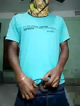 Snapshot of Hunter_boy9 chatting on 1, 1, 2025 Hunter boy9 online show from 1, 1, 2025