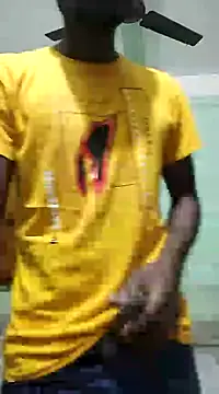 Snapshot of Hunter_boy9 chatting on 5, 1, 2025 Hunter boy9 online show from 5, 1, 2025