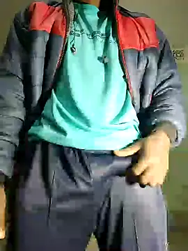 Snapshot of Hunter_boy9 chatting on 8, 1, 2025 Hunter boy9 online show from 8, 1, 2025