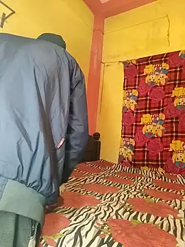 Snapshot of Hunter_boy9 chatting on 17, 12, 2025 Hunter boy9 online show from 17, 12, 2025