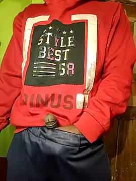 Snapshot of Hunter_boy9 chatting on 6, 1, 2026 Hunter boy9 online show from 6, 1, 2026