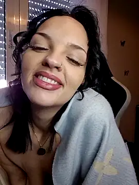 Snapshot of Jujuicy_97 chatting on 10, 3, 2025 Jujuicy 97 online show from 10, 3, 2025