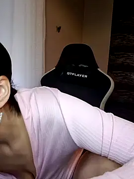 Snapshot of Jujuicy_97 chatting on 11, 3, 2025 Jujuicy 97 online show from 11, 3, 2025