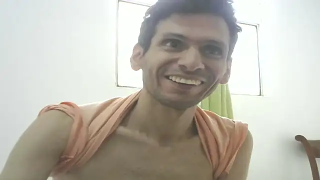 Snapshot of Andres_J4 chatting on 10, 11, 2025 Andres J4 online show from 10, 11, 2025