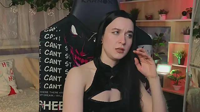 KiraLiLime online show from 7, 3, 2025