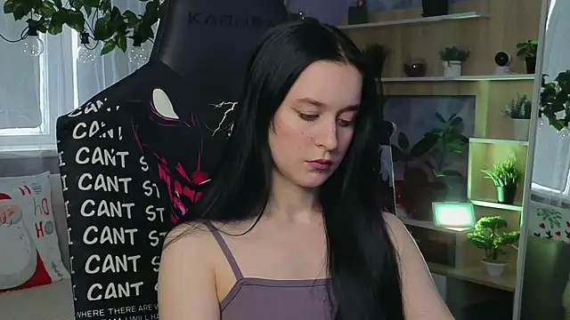 KiraLiLime online show from 15, 3, 2025