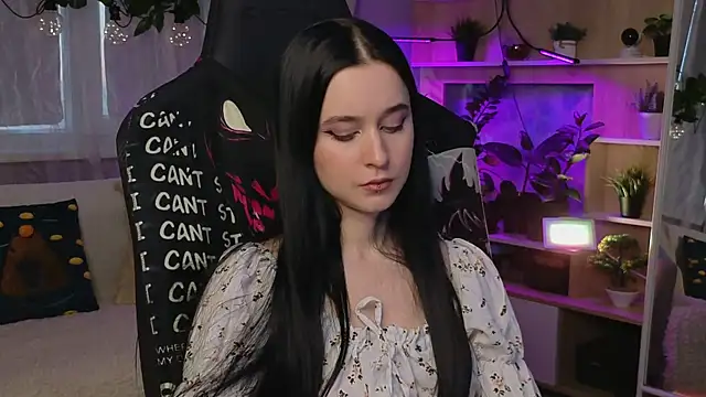 KiraLiLime online show from 22, 3, 2025