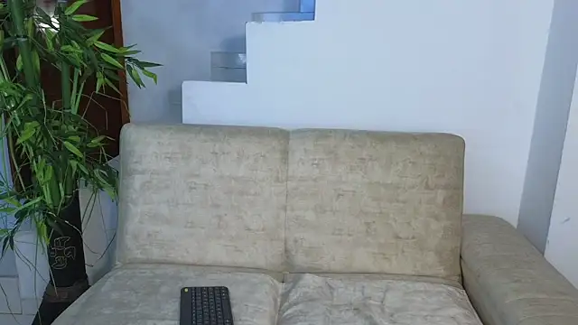 Lorenne Miller online show from 25, 9, 2025