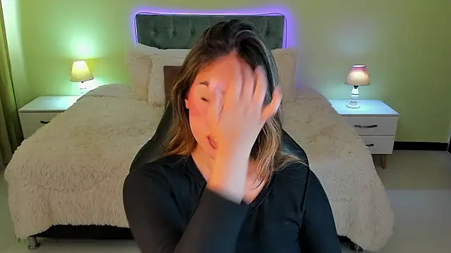  Charlotte evans 1 online show from 20, 3, 2026