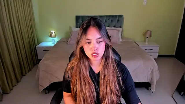  Charlotte evans 1 online show from 9, 6, 2026