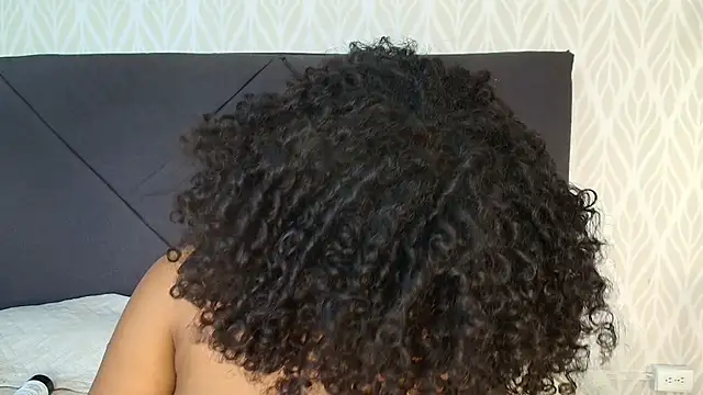 nataly velez online show from 22, 3, 2025