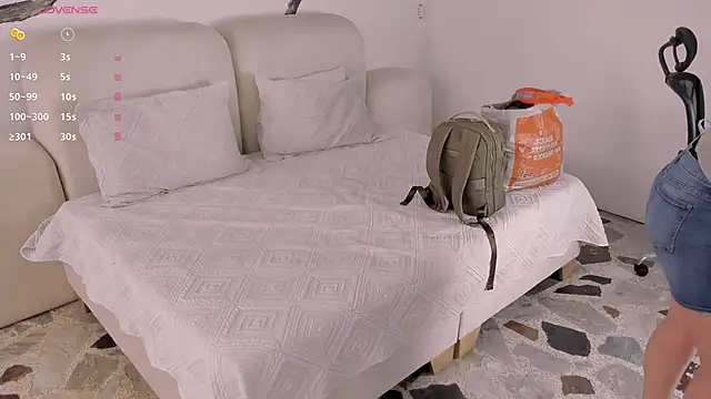 Snapshot of BridgetRodriguez chatting on 3, 3, 2025 BridgetRodriguez online show from 3, 3, 2025