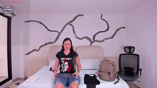 Snapshot of BridgetRodriguez chatting on 22, 3, 2025 BridgetRodriguez online show from 22, 3, 2025