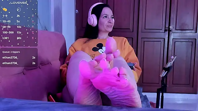 Snapshot of BridgetRodriguez chatting on 16, 11, 2025 BridgetRodriguez online show from 16, 11, 2025