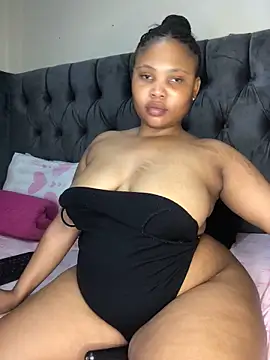 Anaelle24 online show from 27, 2, 2026