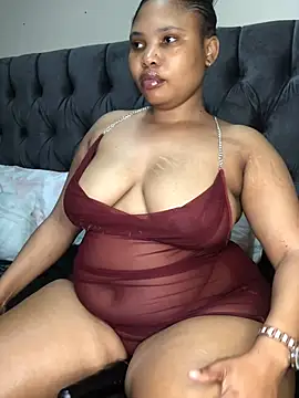 Snapshot of Anaelle24 chatting on 27, 6, 2026 Anaelle24 online show from 27, 6, 2026