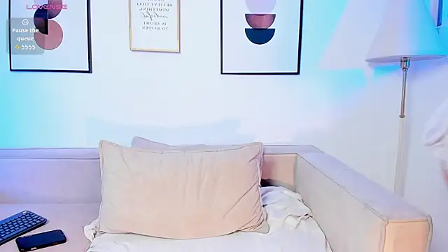 Keisha west online show from 19, 11, 2025