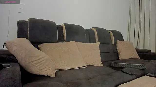 Snapshot of davis_alx1 chatting on 10, 10, 2025 davis alx1 online show from 10, 10, 2025