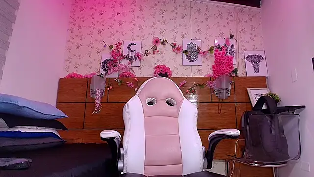 aisha sh online show from 11, 9, 2025