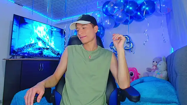 Snapshot of bryamer_19 chatting on 10, 1, 2025 bryamer 19 online show from 10, 1, 2025