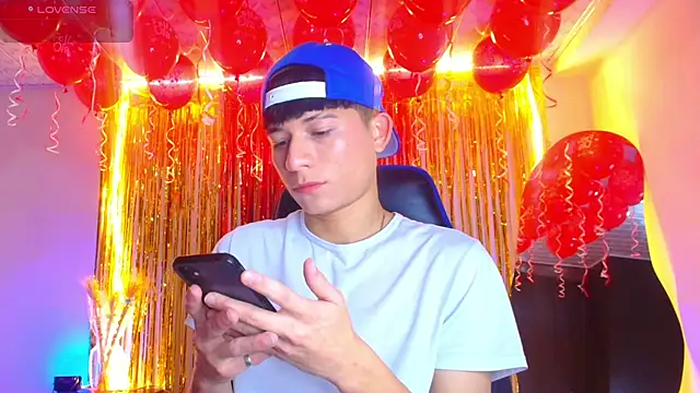 Snapshot of bryamer_19 chatting on 9, 9, 2025 bryamer 19 online show from 9, 9, 2025