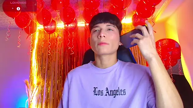 Snapshot of bryamer_19 chatting on 16, 9, 2025 bryamer 19 online show from 16, 9, 2025