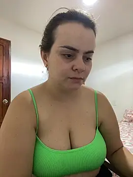 Im Amelia online show from 10, 9, 2025