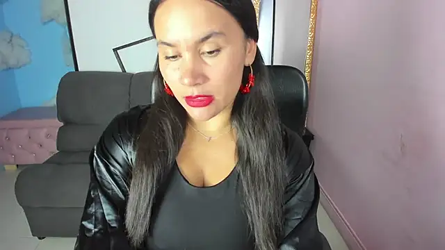 Saylor Lee22 online show from 14, 1, 2026