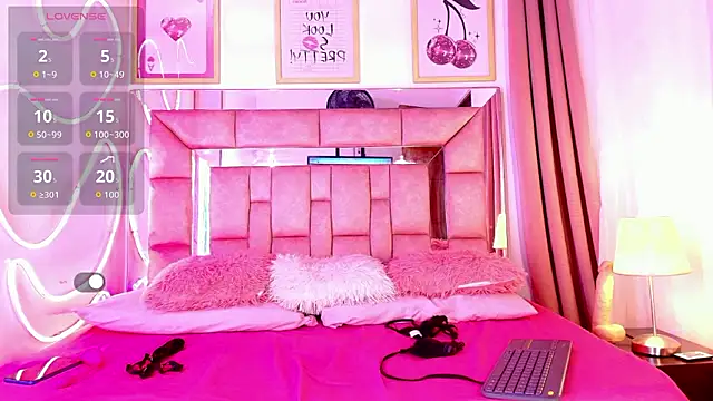 Snapshot of Doll_IvannaTs chatting on 3, 2, 2026 Doll IvannaTs online show from 3, 2, 2026