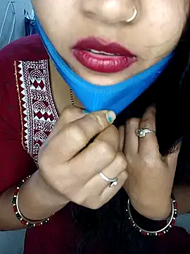 Snapshot of YRIMA1995 chatting on 11, 2, 2025 YRIMA1995 online show from 11, 2, 2025