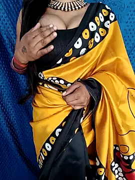 Snapshot of Savita_hotmom chatting on 10, 2, 2025 Savita hotmom online show from 10, 2, 2025