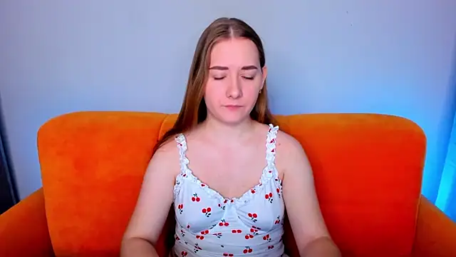 Snapshot of AlinaVice chatting on 27, 1, 2025 AlinaVice online show from 27, 1, 2025