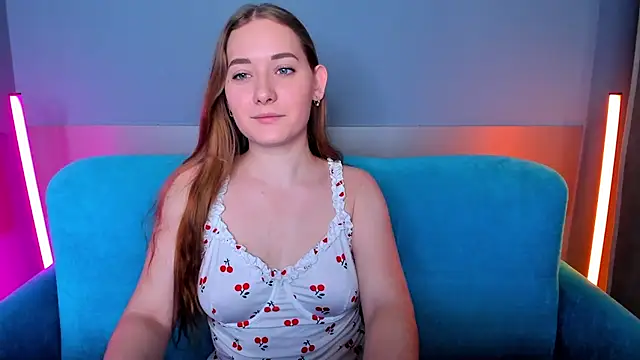 Snapshot of AlinaVice chatting on 18, 2, 2025 AlinaVice online show from 18, 2, 2025