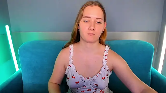 Snapshot of AlinaVice chatting on 19, 3, 2025 AlinaVice online show from 19, 3, 2025