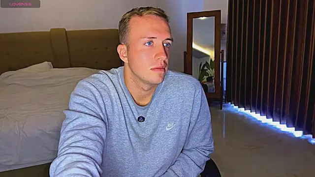 tommy cumfinger online show from 17, 7, 2026