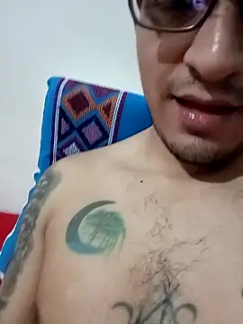 Snapshot of ale3J4a chatting on 4, 2, 2026 ale3J4a online show from 4, 2, 2026