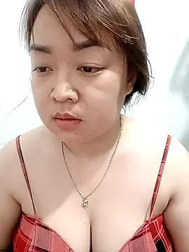 Snapshot of VyOanh2K chatting on 6, 2, 2025 VyOanh2K online show from 6, 2, 2025
