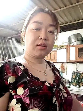 Snapshot of VyOanh2K chatting on 19, 2, 2025 VyOanh2K online show from 19, 2, 2025
