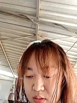 Snapshot of VyOanh2K chatting on 20, 2, 2025 VyOanh2K online show from 20, 2, 2025