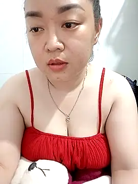 Snapshot of VyOanh2K chatting on 25, 2, 2025 VyOanh2K online show from 25, 2, 2025