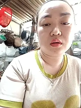 Snapshot of VyOanh2K chatting on 26, 2, 2025 VyOanh2K online show from 26, 2, 2025