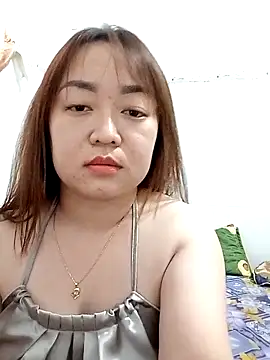 Snapshot of VyOanh2K chatting on 28, 2, 2025 VyOanh2K online show from 28, 2, 2025